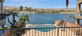 Riverfront! Piscine et Dock de Bullhead City / Laughlin !!!