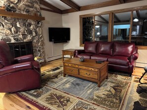 Interior - 
A Family Friendly Fishing Get Away, On The White Fish Chain Of Lakes! (Crosslake)