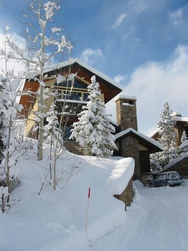 Exterior - Above it All - Highest rental house on the hill! (Snowmass Village)