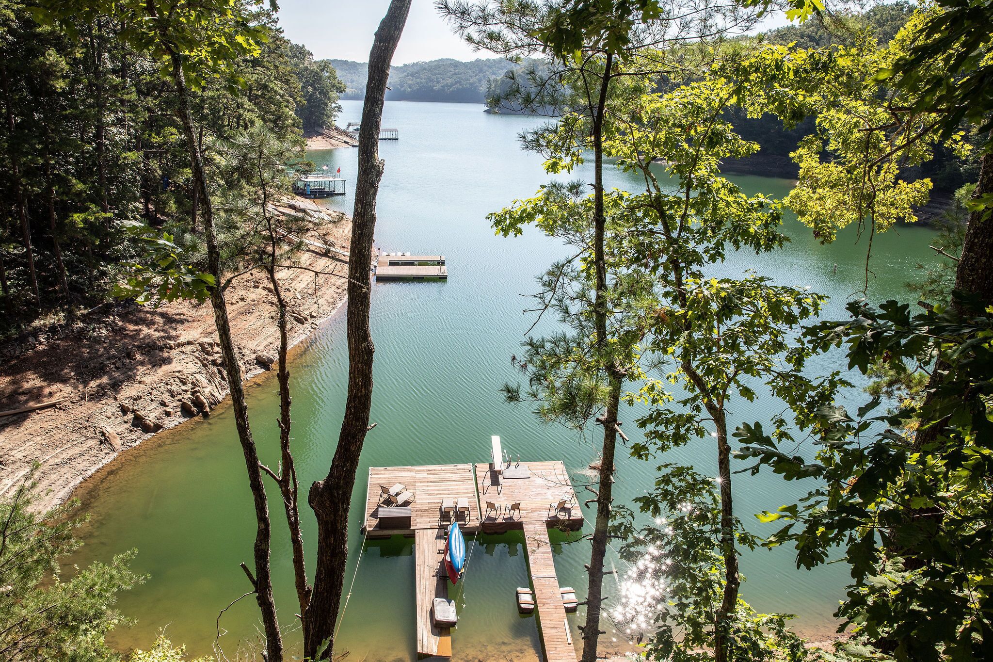 Gorgeous Lakefront House on Lake Hiwassee Bear Paw  Murphy NC 4 BR/4+BA/Sleeps10