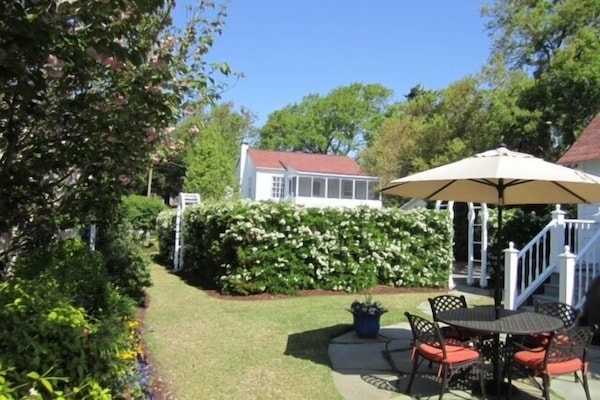 View of private Carriage House in the background