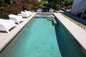 Piscine extérieure, piscine chauffée