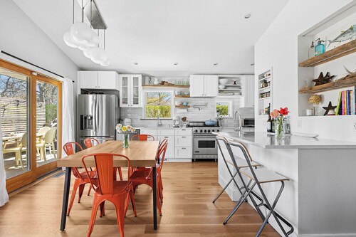 PRICE REDUCED Family Friendly, 3Bd Centrally Located Home with Fenced in Yard