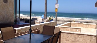 Prime View Location, 1-House Back From Boardwalk Traffic; 3Br, 1.5Ba, Sleeps 6