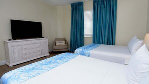3 bedrooms, desk, iron/ironing board, free WiFi - 333 Mariners Club - 3 bedroom condo with panoramic ocean views (Key Largo)