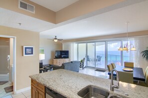 Smart TV, DVD player, video library, stereo