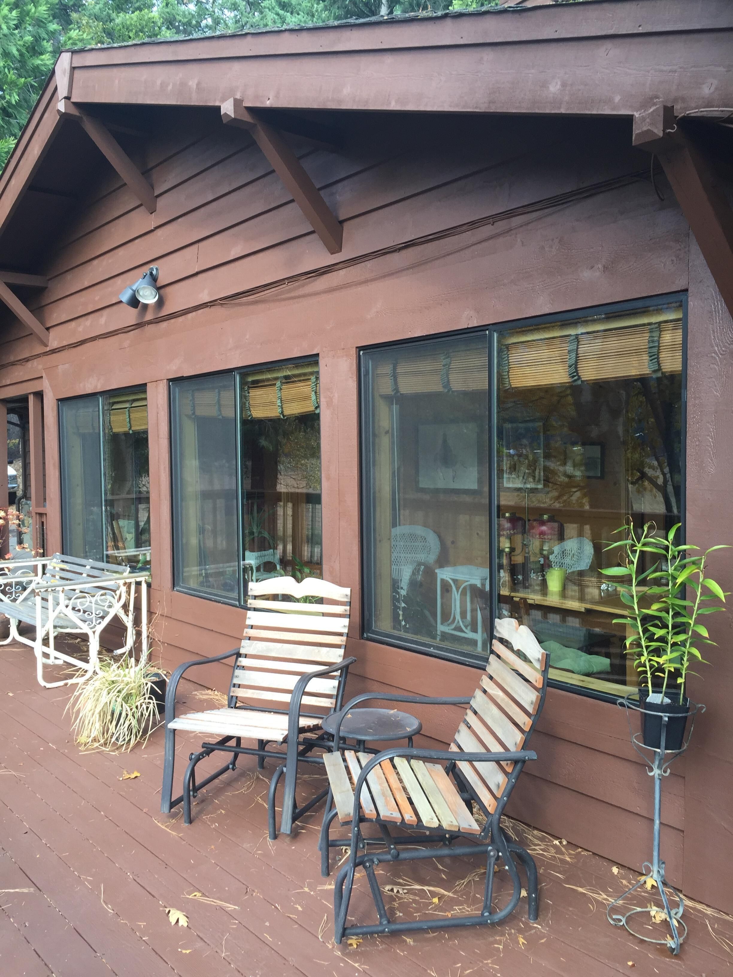 Another view of deck