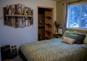 4 Schlafzimmer, Bügeleisen/Bügelbrett, Reisekinderbett, kostenloses WLAN