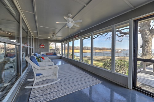 Large Lakefront on Eagle Mountain Lake