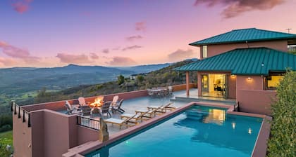 As featured on CBS's Staycation!
Luxury Retreat Overlooking Sonoma Valley