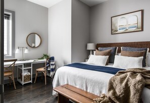 8 Schlafzimmer, Schreibtisch, Bügeleisen/Bügelbrett, kostenloses WLAN