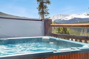 Outdoor spa tub - 'View Manor' -  Five Master Suites!! (Breckenridge)