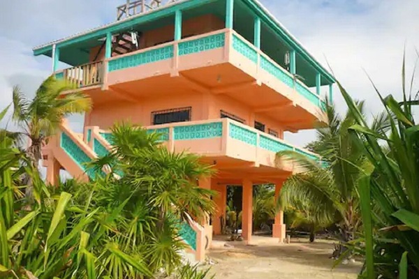 You will stay on the top level -with a fantastic wraparound balcony & breezes!