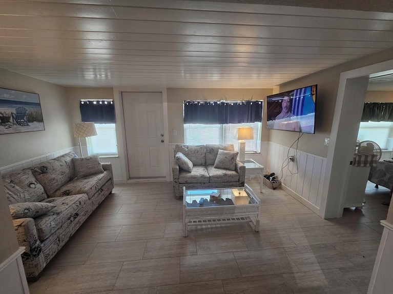 Ideal Para Las Familias Beach Condo - St. Pete Beach, FL