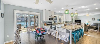 Blue Skies At Lake Anna, A Phenomenal Waterfront Retreat