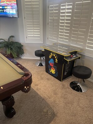 Spielezimmer