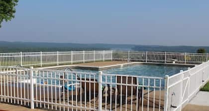 Martin Ridge Ohio river view