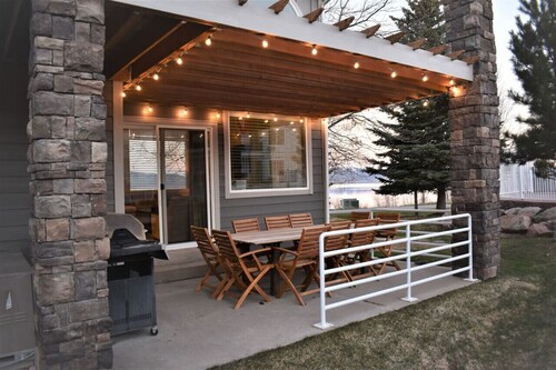 Townhome 893 # 1-Harbor Village, next to the pool