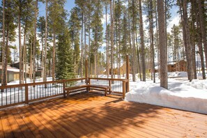 Terrace/patio - The Perfect Family Mountain Getaway (Breckenridge)