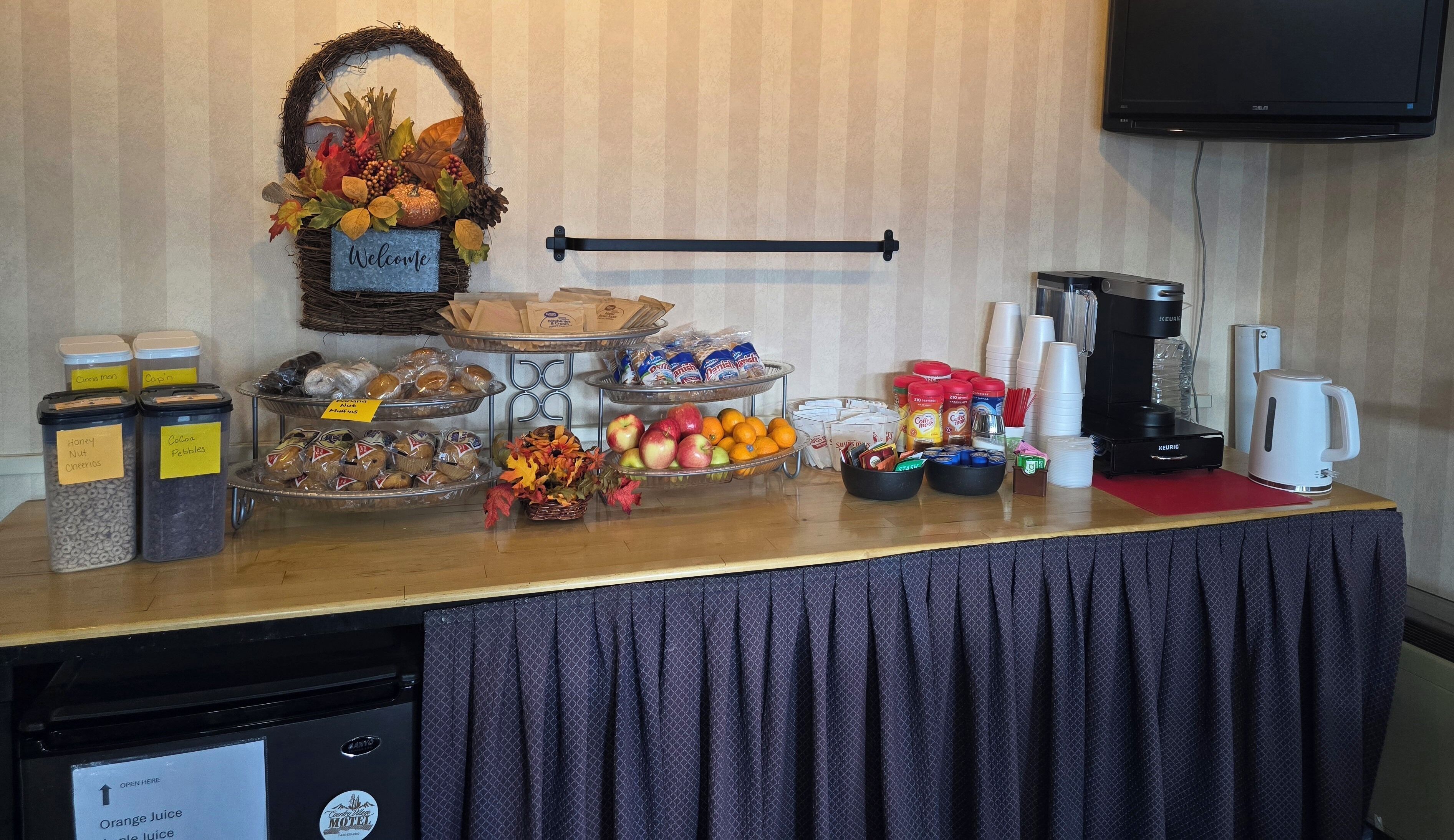 Free daily continental breakfast