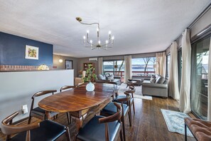 Dining - Seneca Vista: rural lake home on Seneca lake, large yard, private lake access (Dundee)