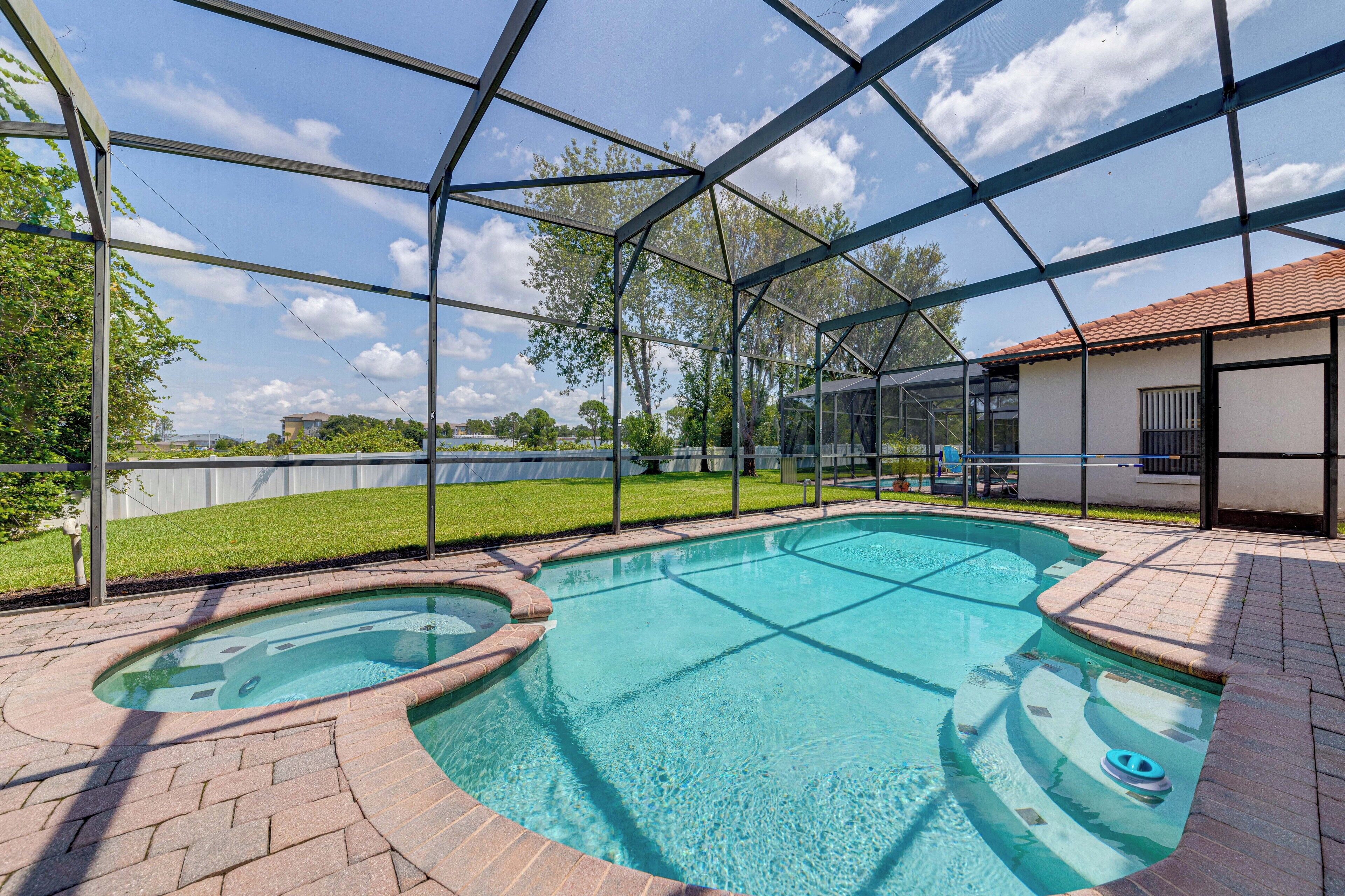 Great house for the perfect family vacation within miles from Disney!