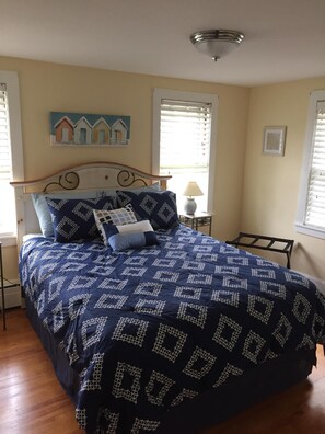 4 Schlafzimmer, Bügeleisen/Bügelbrett, kostenloses WLAN, Bettwäsche