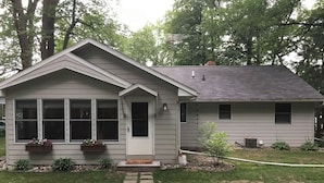 Exterior - Balsam Lake Sunset Cabin with WiFi & Sauna! (Balsam Lake)