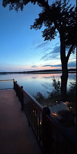 Balsam Lake Sunset Cabin with WiFi & Sauna!