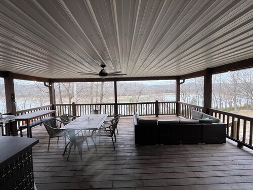 Lakeside Dreams - Talo sijaitsee kauniilla Nolin-järvellä Mammoth Cavessa, KY