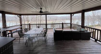 Lakeside Dreams - Talo sijaitsee kauniilla Nolin-järvellä Mammoth Cavessa, KY
