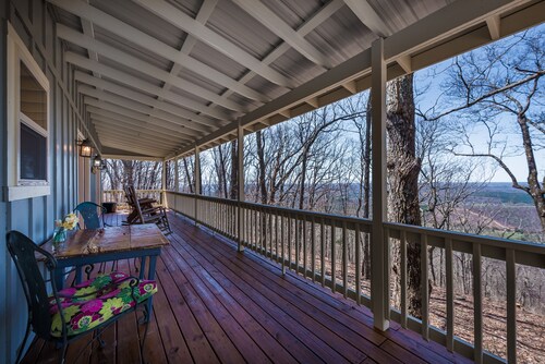 Suuri Getaway Lookout Mountain!