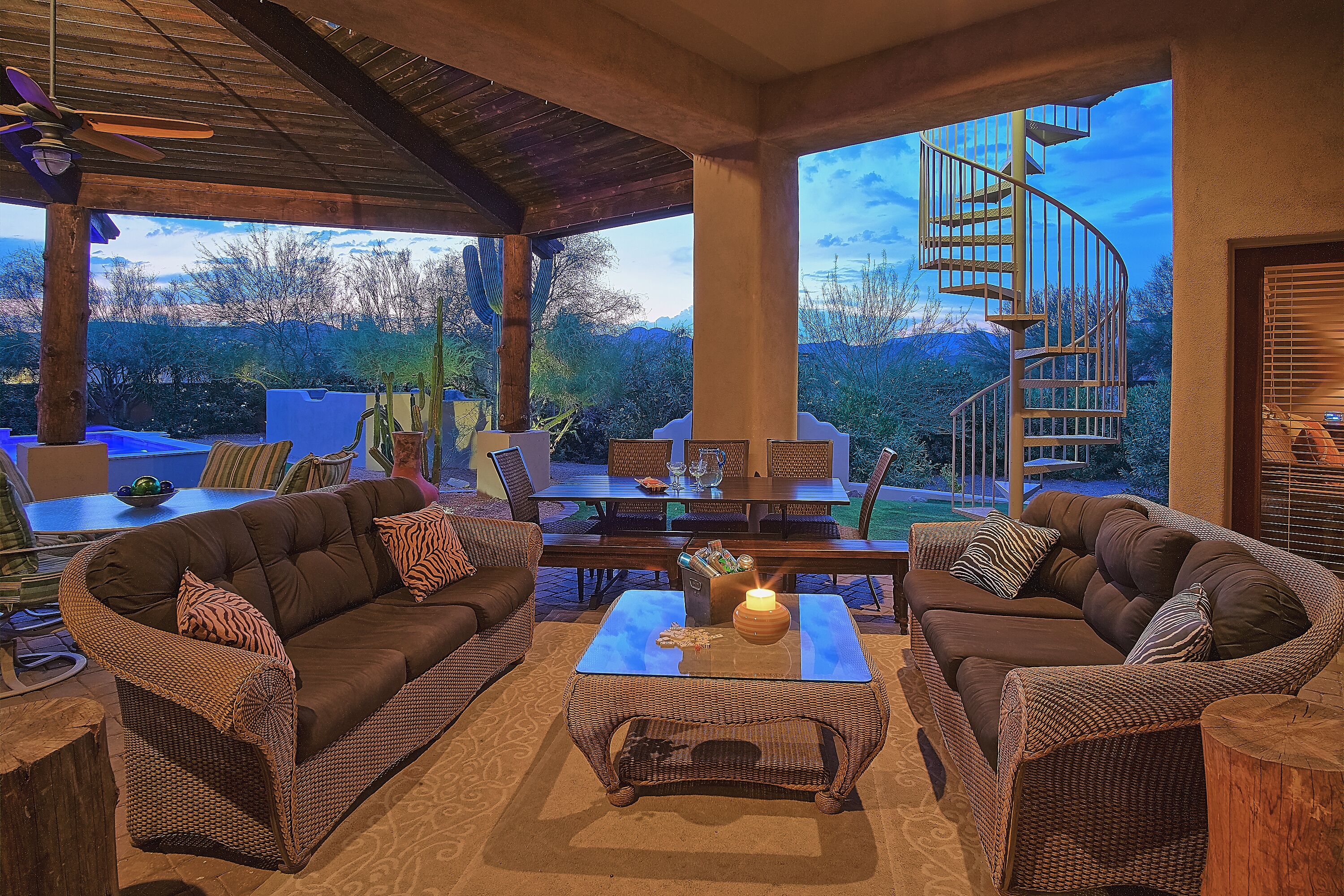 Need More Room? + HEATED POOL + 2 SPAS + SLEEPS LARGE GROUPS