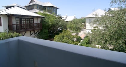 Im Herzen von Rosemary Beach - Strand, Pool, & Shops Schritte entfernt