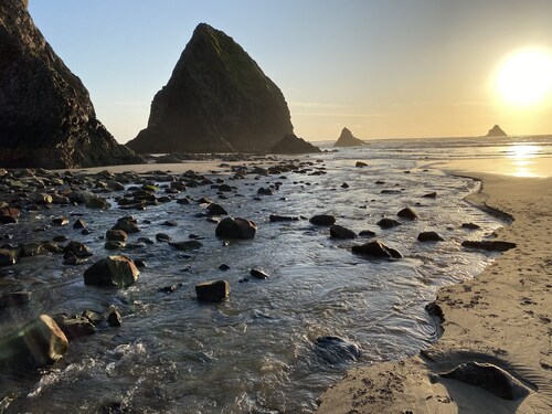 Oceanfront, Amazing View, Hot Tub Facing Ocean