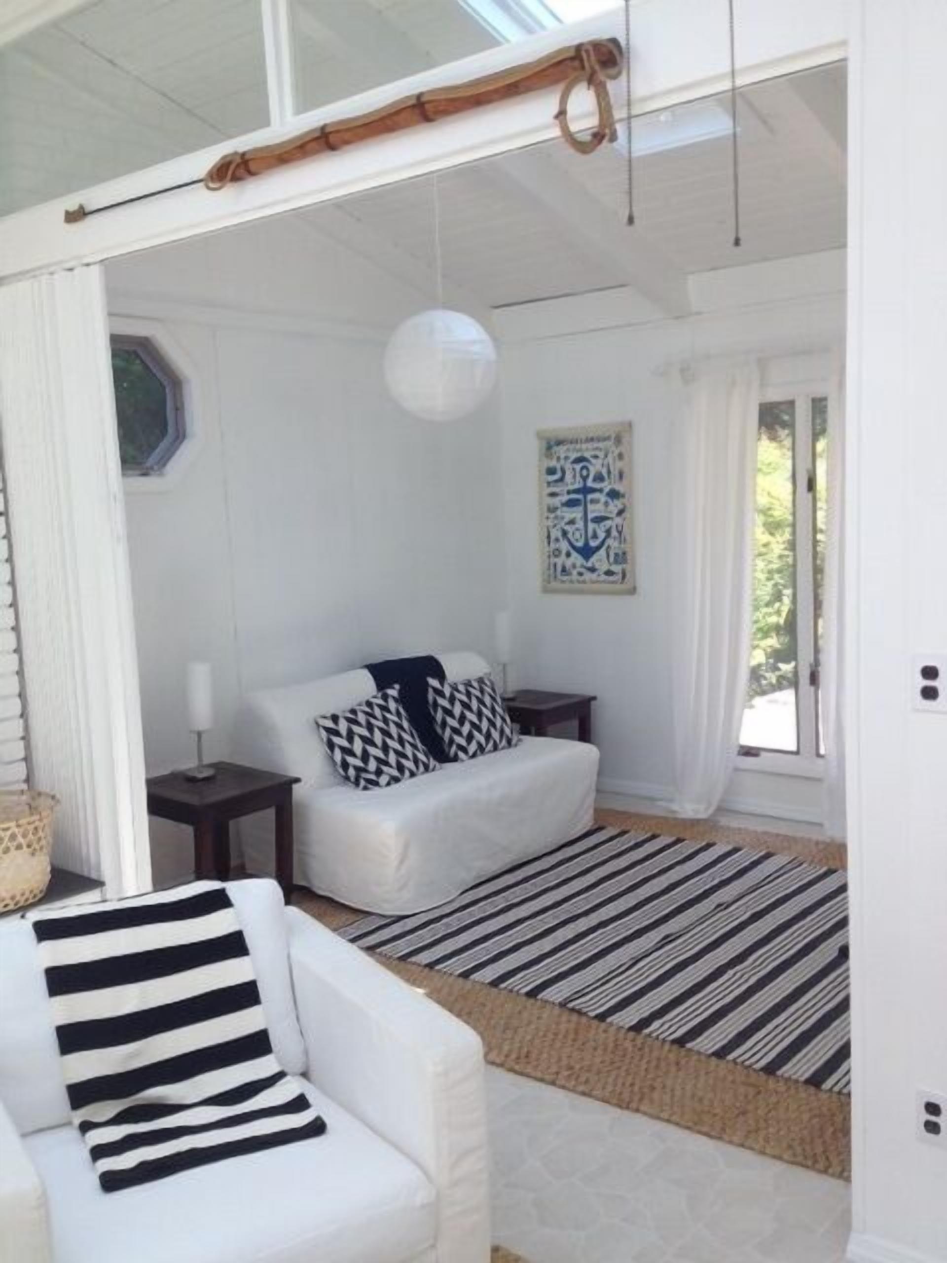 FULLY RENOVATED LEISURAMA NEAR THE BEACH 