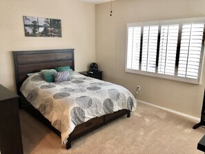 3 bedrooms, free WiFi, bed sheets