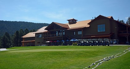 Golden Enchanted Getaway at Angel Fire 2 bedroom 2 bath Condo