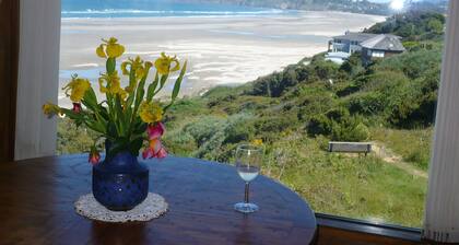 "WOW House" - Prime Panoramic Oceanfront Home