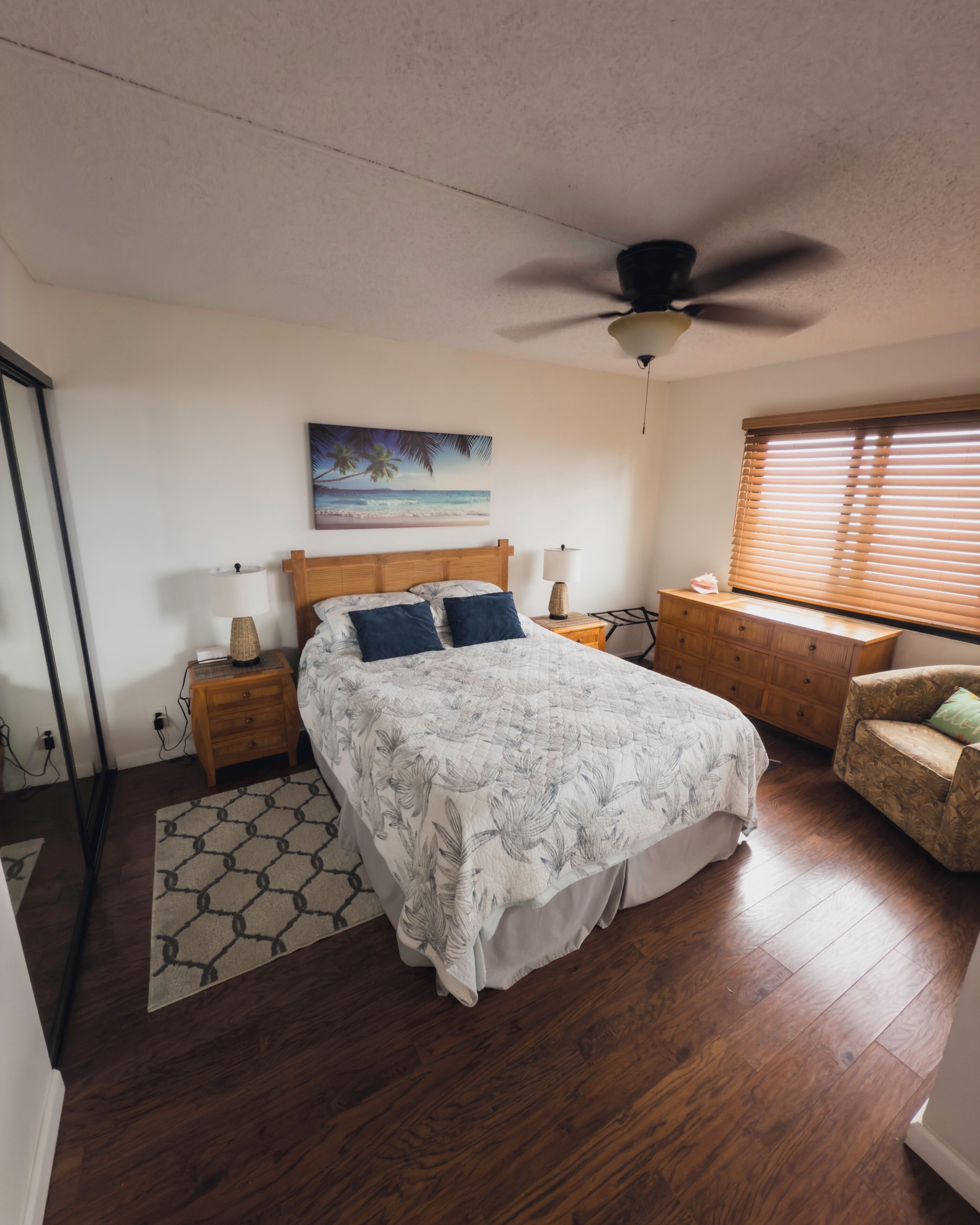 2 bedrooms, iron/ironing board, travel crib, free WiFi