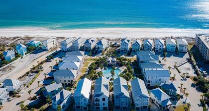 Wunderschönes Strandhaus! Küsten Design und Dekor; 20 Schlafplätze; 2 Höhlen! Schritte zum Strand