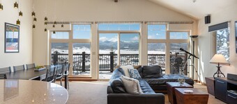Lyxig Ski Lodge och Modern Mountain Home!