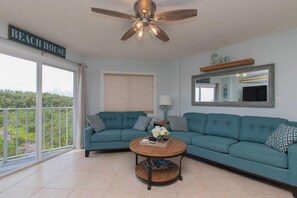 TV - Sea View Farm Style Ocean front Condo Views (Tavernier)