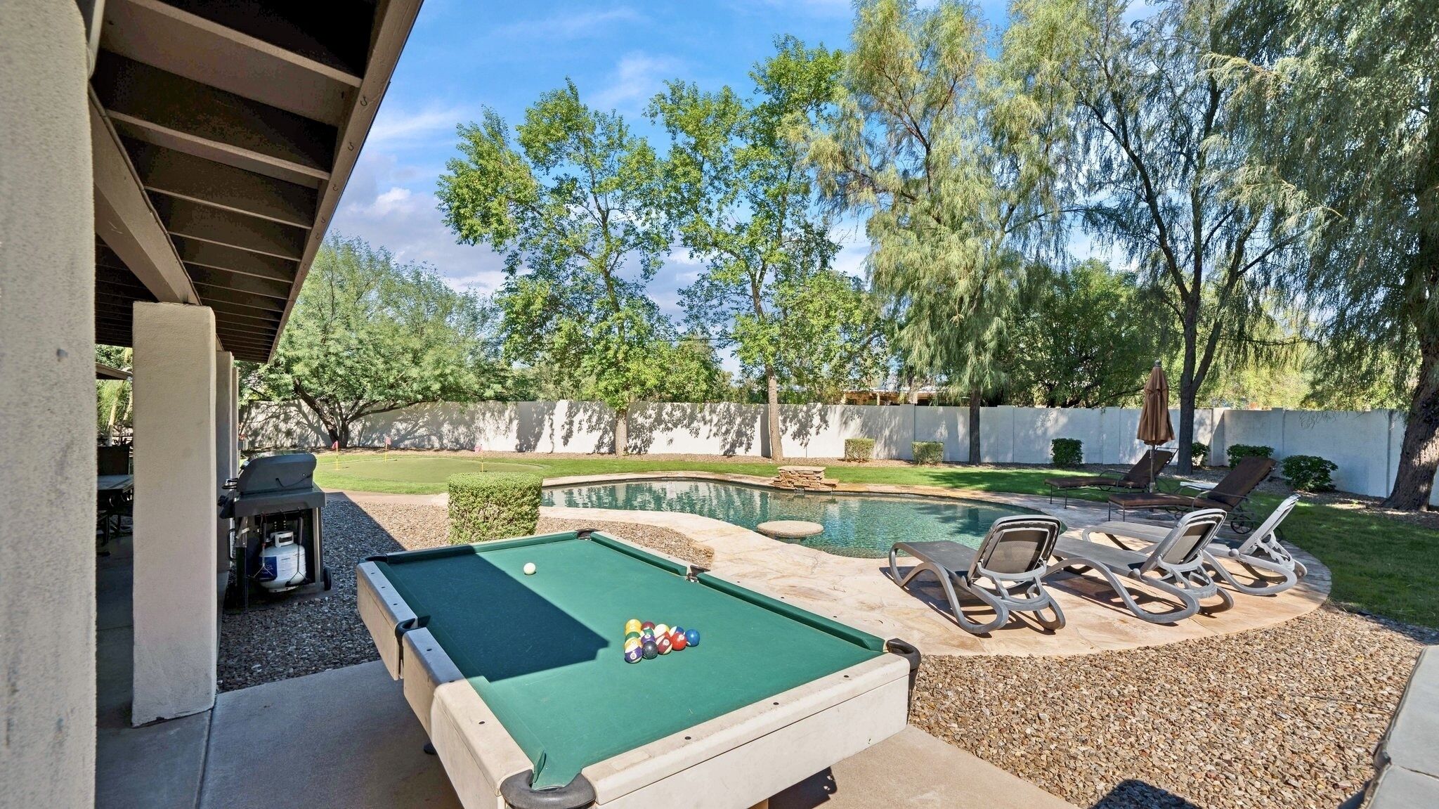 Private 5 BR + Spacious Backyard on Acre Lot