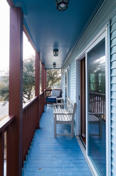 Folly Beach Seas the Day!  Fácil acceso a la playa! Wifi gratuito, equipamiento de playa!