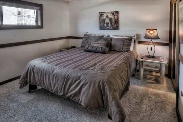 2 Schlafzimmer, Bügeleisen/Bügelbrett, WLAN