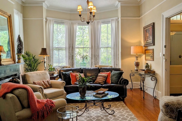 Smart-tv, pejs, dvd-afspiller