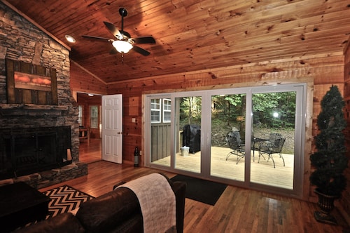 Time Well Wasted - A Mountain Woodland Retreat