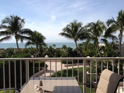 Marco Beach Ocean Resort 702  Ocean View!! 