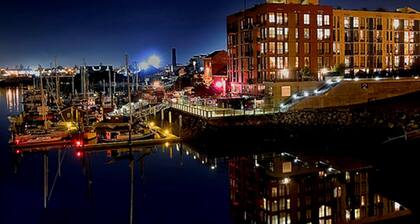 Asequible frente al mar centro de la ciudad en el puerto de VICTORIA